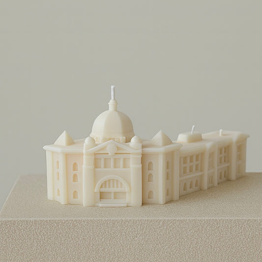 1910 Vintage Elegance Soy Wax Candle | Flinders Street Station